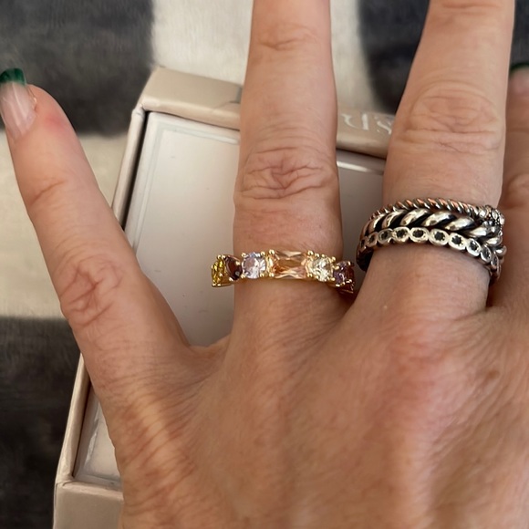 NIB Multi Gem Ring Size 6 - Picture 3 of 7